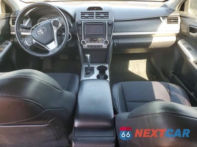 Zdjęcie 8 z 12 samochodu: 2013 TOYOTA CAMRY SE VIN:4T1BF1FK4DU283101 - miniatura