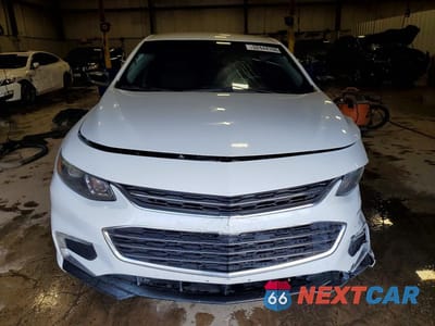Piąte zdjęcie samochodu w środku: 2017 CHEVROLET MALIBU LT VIN:1G1ZE5ST3HF107204 - miniatura