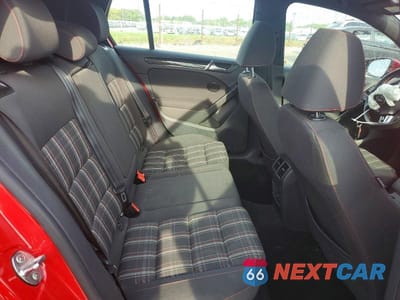 Zdjęcie 11 z 13 samochodu: 2013 VOLKSWAGEN GTI VIN:WVWHV7AJ7DW117856 - miniatura