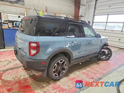 Trzecie zdjęcie samochodu z tyłu: 2021 FORD BRONCO SPORT OUTER BANKS VIN:3FMCR9C61MRB09432 - miniatura