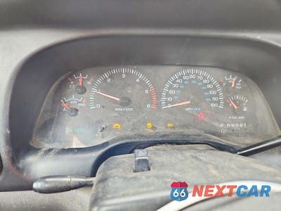 Zdjęcie 9 z 12 samochodu: 2001 DODGE RAM 1500 VIN:3B7HF13Z31G806283 - miniatura