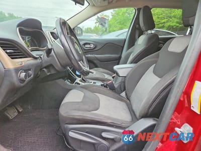 Zdjęcie 7 z 13 samochodu: 2016 JEEP CHEROKEE SPORT VIN:1C4PJLAB3GW239692 - miniatura