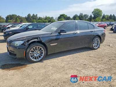 2013 BMW 750 XI WBAYB6C59DD224032 - główne zdjęcie licytacji z USA - miniatura