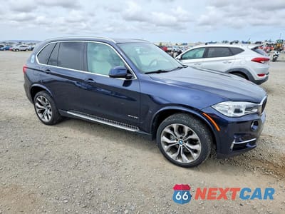 Czwarte zdjęcie samochodu z boku: 2018 BMW X5 SDRIVE35I VIN:5UXKR2C5XJ0Z21806 - miniatura