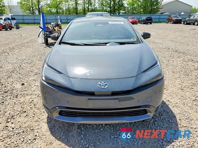 Piąte zdjęcie samochodu w środku: 2024 TOYOTA PRIUS XLE VIN:JTDADABU0R3018525 - miniatura