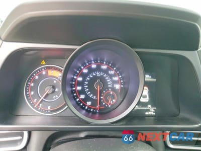Zdjęcie 9 z 12 samochodu: 2021 HYUNDAI ELANTRA SE VIN:5NPLL4AG3MH017908 - miniatura