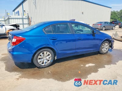 Trzecie zdjęcie samochodu z tyłu: 2012 HONDA CIVIC LX VIN:2HGFB2F52CH580355 - miniatura