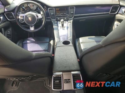Zdjęcie 8 z 12 samochodu: 2014 PORSCHE PANAMERA S VIN:WP0AB2A76EL055953 - miniatura