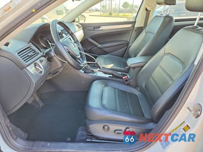 Zdjęcie 7 z 12 samochodu: 2019 VOLKSWAGEN PASSAT WOLFSBURG VIN:1VWLA7A3XKC004938 - miniatura