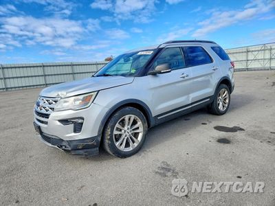 2019 FORD EXPLORER XLT 1FM5K8D85KGA81128 - główne zdjęcie licytacji z USA - miniatura