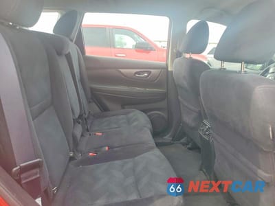 Zdjęcie 11 z 13 samochodu: 2016 NISSAN ROGUE S VIN:JN8AT2MT9GW015524 - miniatura