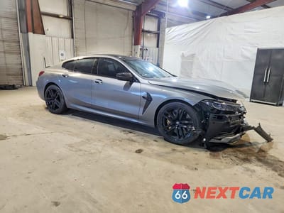 Czwarte zdjęcie samochodu z boku: 2025 BMW M8 VIN:WBSGV0C05SCW14242 - miniatura