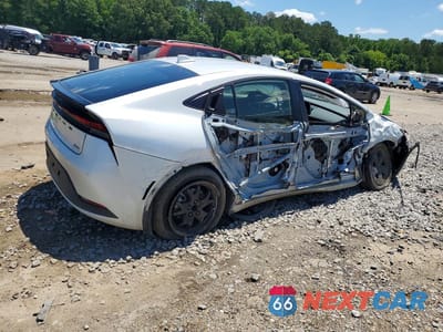 Trzecie zdjęcie samochodu z tyłu: 2024 TOYOTA PRIUS LE VIN:JTDACAAU7R3036055 - miniatura