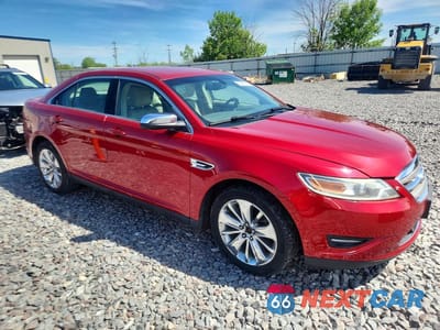 Czwarte zdjęcie samochodu z boku: 2011 FORD TAURUS LIMITED VIN:1FAHP2FWXBG132155 - miniatura