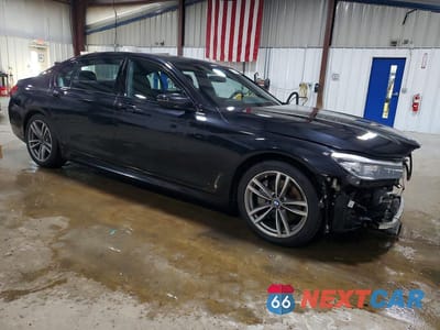 Czwarte zdjęcie samochodu z boku: 2019 BMW 740 XI VIN:WBA7E4C56KGV28731 - miniatura