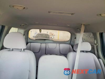 Zdjęcie 10 z 13 samochodu: 2016 KIA SEDONA LX VIN:KNDMB5C12G6098677 - miniatura