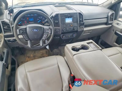 Zdjęcie 8 z 12 samochodu: 2021 FORD F-250 VIN:1FT7X2A66MEC29560 - miniatura