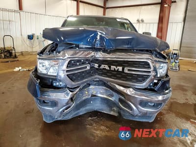 Piąte zdjęcie samochodu w środku: 2023 RAM 1500 BIG HORN VIN:1C6RRFFG7PN677300 - miniatura