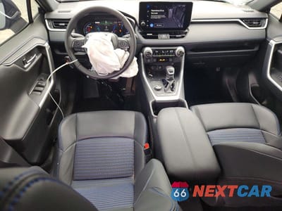 Zdjęcie 8 z 12 samochodu: 2025 TOYOTA RAV4 XSE VIN:JTME6RFV8SD576197 - miniatura