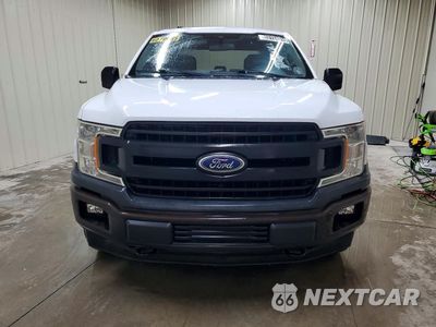 Piąte zdjęcie samochodu w środku: 2019 FORD F150 SUPERCREW VIN:1FTEW1E56KKE40374 - miniatura