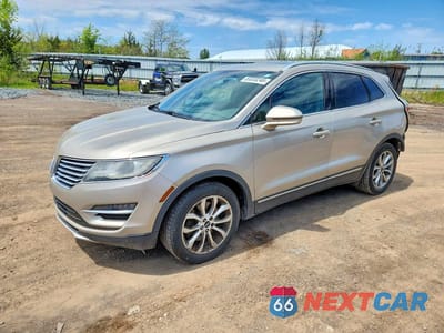 2015 LINCOLN MKC 5LMCJ2A94FUJ27718 - główne zdjęcie licytacji z USA - miniatura