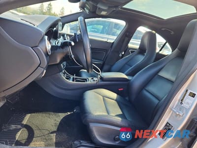 Zdjęcie 7 z 13 samochodu: 2015 MERCEDES-BENZ CLA 250 4MATIC VIN:WDDSJ4GB5FN180114 - miniatura