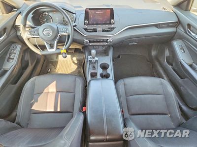Zdjęcie 8 z 12 samochodu: 2019 NISSAN ALTIMA S VIN:1N4BL4BV9KN308344 - miniatura