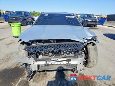 Piąte zdjęcie samochodu w środku: 2023 MERCEDES-BENZ C 300 VIN:W1KAF4GB9PR136124 - miniatura