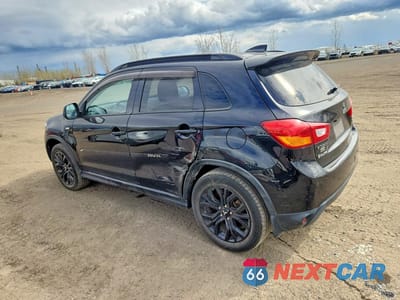 Drugie zdjęcie samochodu z przodu: 2017 MITSUBISHI RVR SE LIMITED VIN:JA4AJ4AW2HZ607613 - miniatura