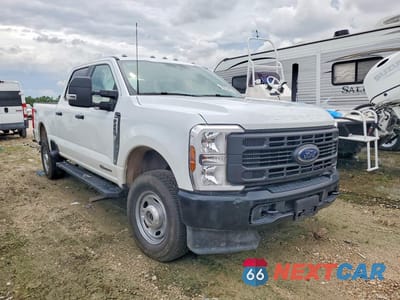 Czwarte zdjęcie samochodu z boku: 2026 FORD F250 SUPER DUTY VIN:1FT7W2BT7TEC90356 - miniatura