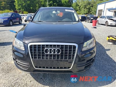 Piąte zdjęcie samochodu w środku: 2010 AUDI Q5 PRESTIGE VIN:WA1VKAFP7AA010329 - miniatura