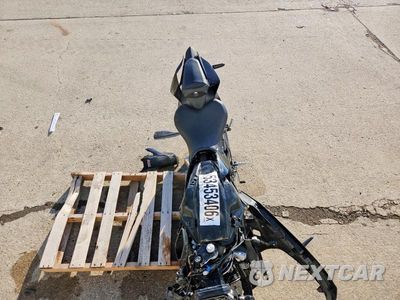 Piąte zdjęcie samochodu w środku: 2025 YAMAHA YZFR7 VIN:JYARM38E8SA015206 - miniatura