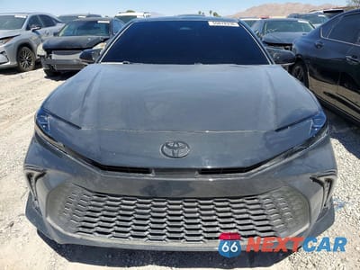 Piąte zdjęcie samochodu w środku: 2025 TOYOTA CAMRY SE VIN:4T1DAACK4SU196517 - miniatura