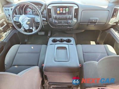 Zdjęcie 8 z 12 samochodu: 2017 CHEVROLET SILVERADO K1500 LT VIN:3GCUKREC6HG431016 - miniatura
