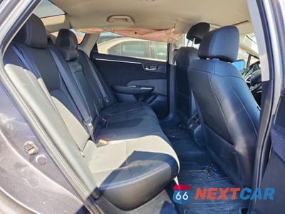 Zdjęcie 10 z 12 samochodu: 2018 HONDA CLARITY TOURING VIN:JHMZC5F32JC800603 - miniatura
