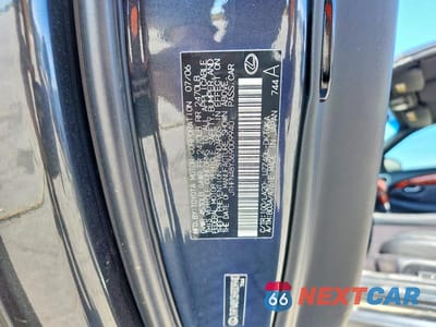 Zdjęcie 12 z 12 samochodu: 2006 LEXUS SC 430 VIN:JTHFN48Y369009940 - miniatura