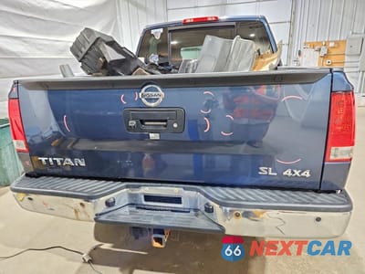 Zdjęcie 6 z 13 samochodu: 2015 NISSAN TITAN SL VIN:1N6AA0EC7FN501853 - miniatura