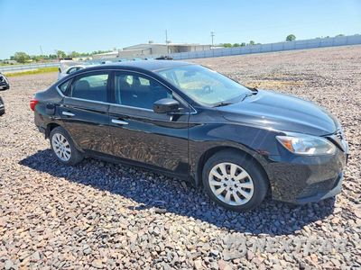 Czwarte zdjęcie samochodu z boku: 2017 NISSAN SENTRA VIN:3N1AB7APXHY260526 - miniatura