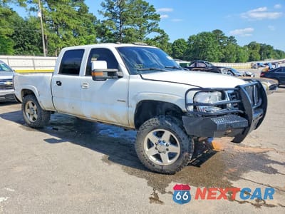 Czwarte zdjęcie samochodu z boku: 2006 GMC SIERRA K2500 HEAVY DUTY VIN:1GTHK23D06F166368 - miniatura