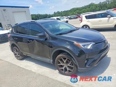 Czwarte zdjęcie samochodu z boku: 2017 TOYOTA RAV4 SE VIN:2T3NFREV4HW397149 - miniatura