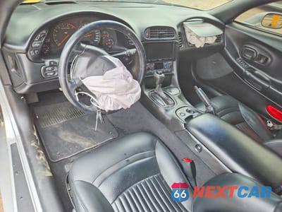 Zdjęcie 8 z 12 samochodu: 2001 CHEVROLET CORVETTE VIN:1G1YY32G915126913 - miniatura