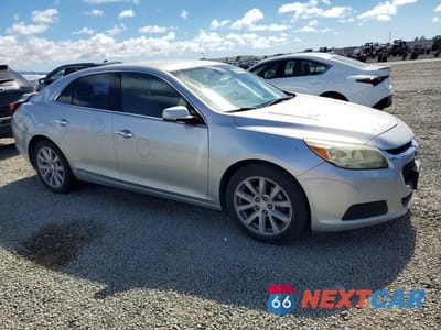 Czwarte zdjęcie samochodu z boku: 2015 CHEVROLET MALIBU 2LT VIN:1G11D5SL6FU146717 - miniatura