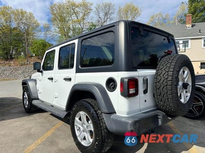 Drugie zdjęcie samochodu z przodu: 2018 JEEP WRANGLER UNLIMITED SPORT VIN:1C4HJXDG5JW162480 - miniatura