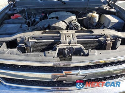 Zdjęcie 11 z 12 samochodu: 2011 CHEVROLET SILVERADO K1500 LS VIN:1GCRKREA0BZ330419 - miniatura