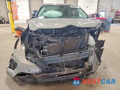 Piąte zdjęcie samochodu w środku: 2019 CADILLAC XT5 LUXURY VIN:1GYKNDRS9KZ171943 - miniatura