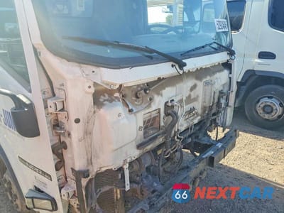 Zdjęcie 9 z 10 samochodu: 2018 ISUZU NPR HD REFUSE TRUCK VIN:54DC4W1B4JS804291 - miniatura