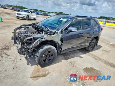 2025 TOYOTA RAV4 2T3A1RFV5SW540712 - główne zdjęcie licytacji z USA - miniatura