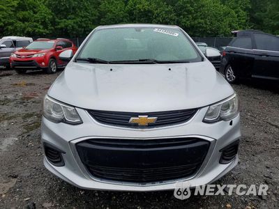 Piąte zdjęcie samochodu w środku: 2017 CHEVROLET SONIC VIN:1G1JD5SH1H4160751 - miniatura