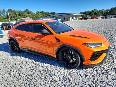 Czwarte zdjęcie samochodu z boku: 2024 LAMBORGHINI URUS PERFORMANTE VIN:ZPBUC3ZL8RLA30326 - miniatura
