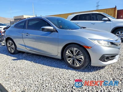 Czwarte zdjęcie samochodu z boku: 2017 HONDA CIVIC EXL VIN:2HGFC3B7XHH362102 - miniatura
